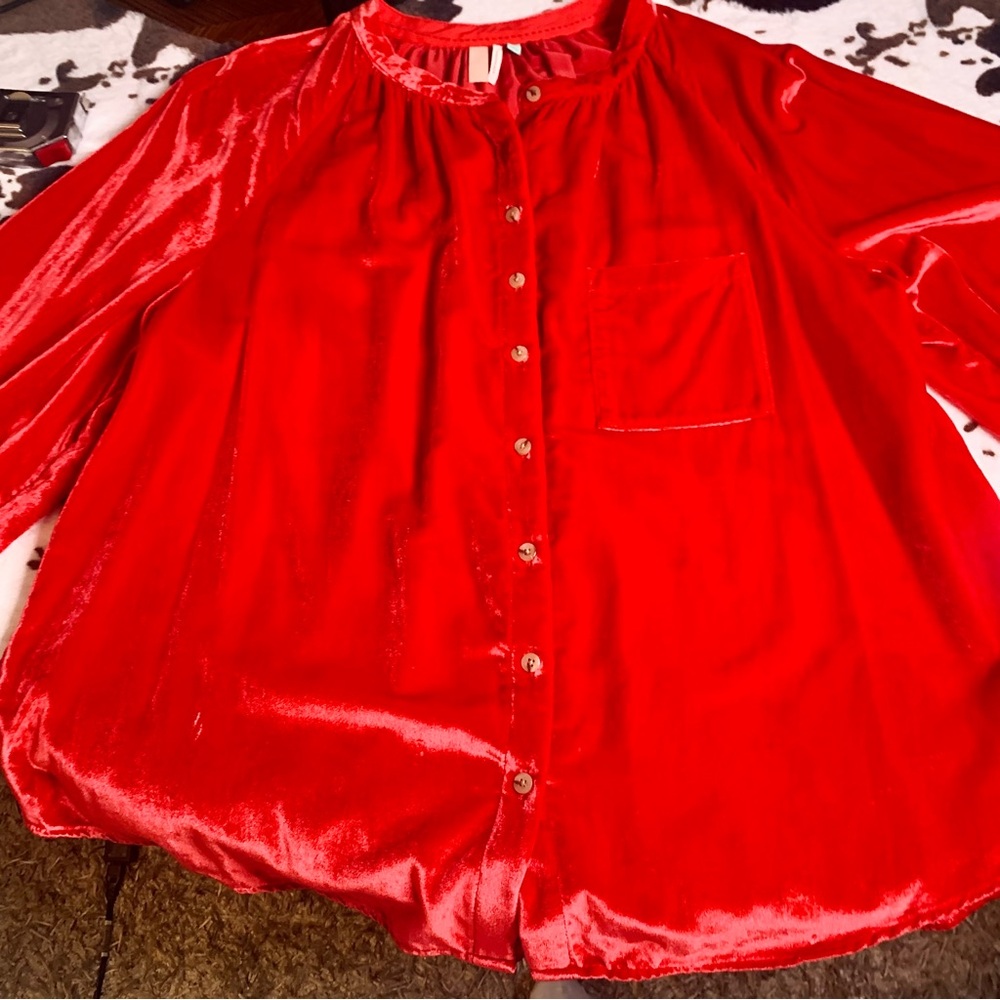 Anthropologie Pilcro Velvet Femme Button Down Shirt in Cherry Red EUC Size 1X - Picture 15 of 15
